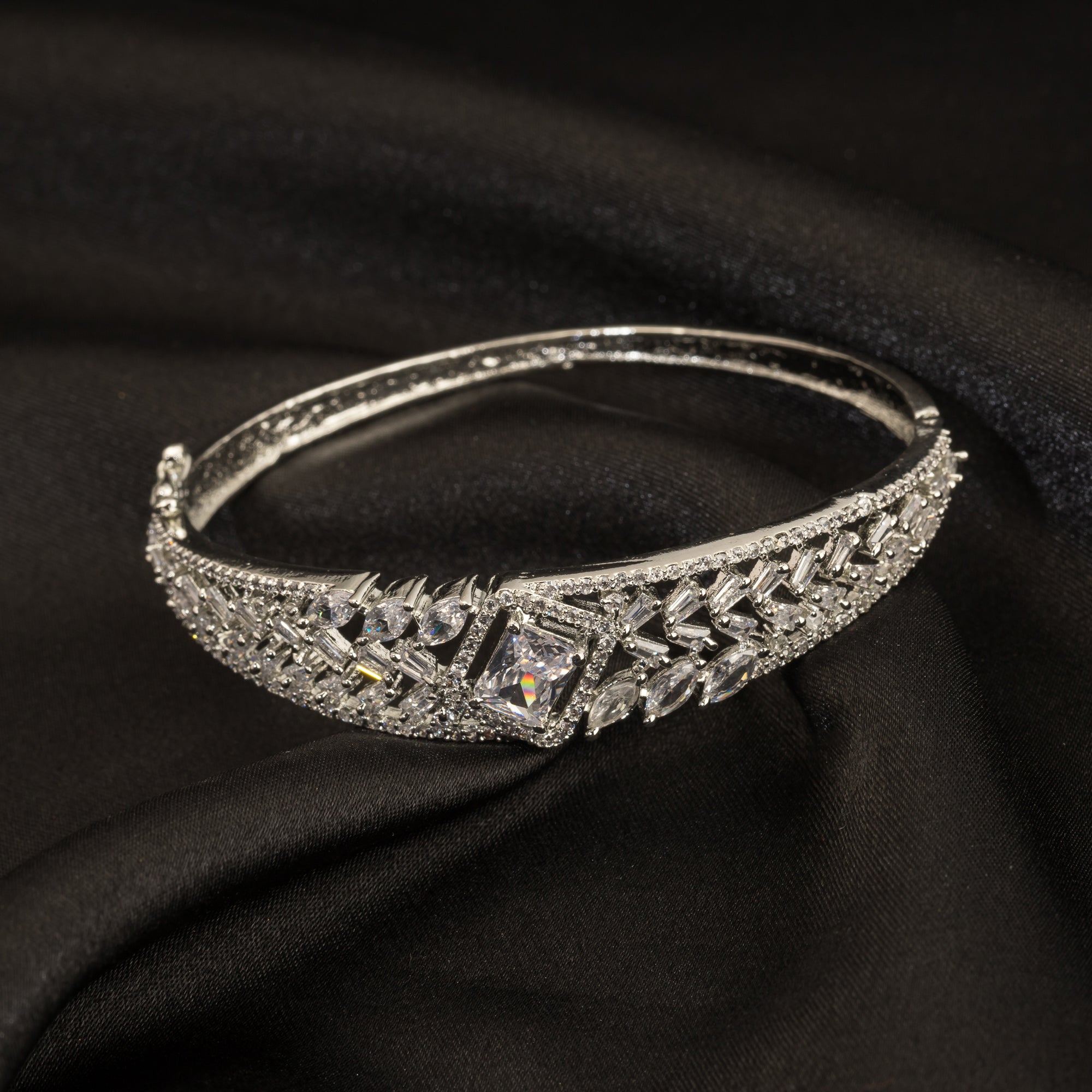 "Dazzling zircon bracelet in silver, adding brilliant sparkle to your wrist, perfect for party wear."