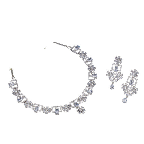 "Zircon heavy necklace with striking brilliance and bold elegance."