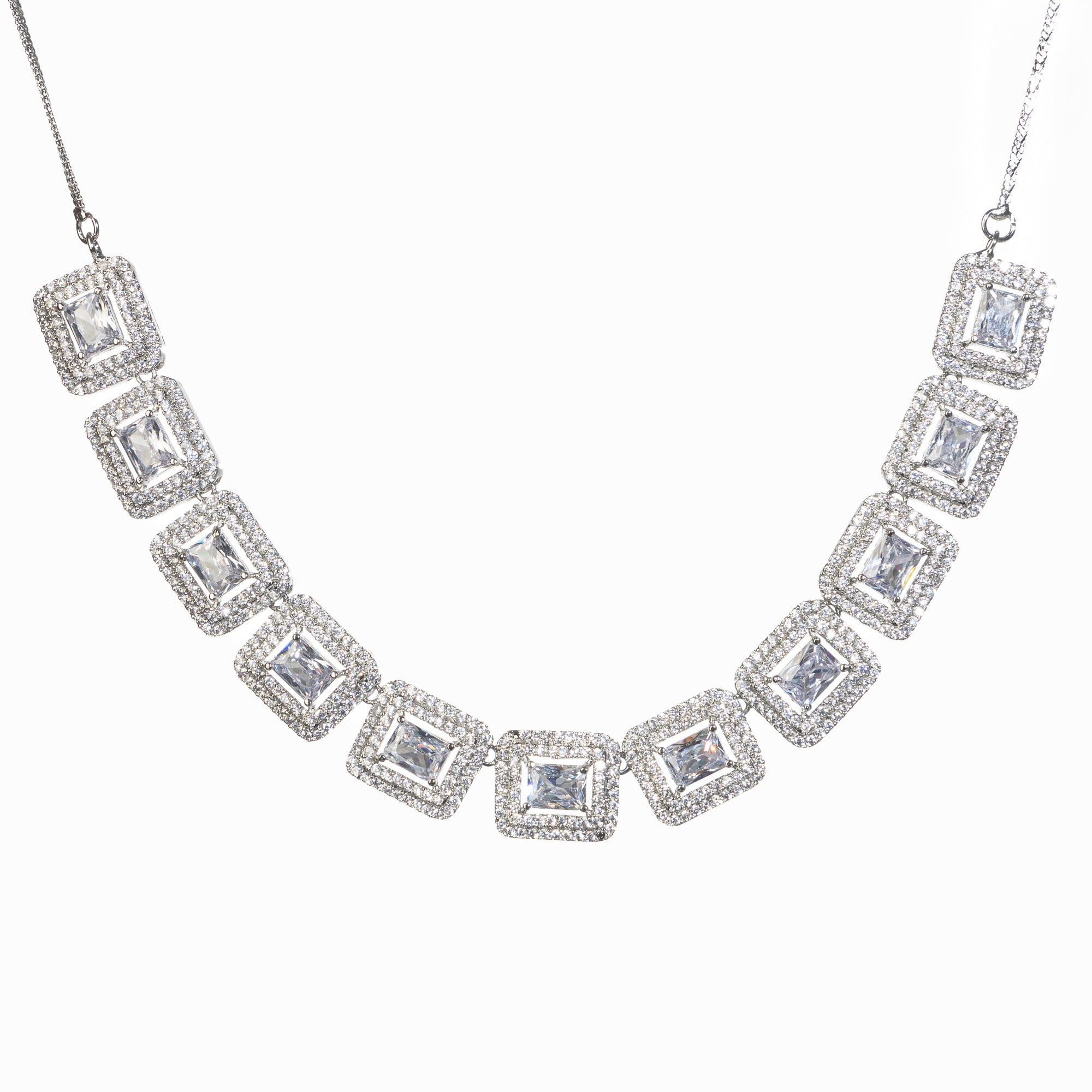 "White square zircon short necklace offers vibrant, chic elegance."