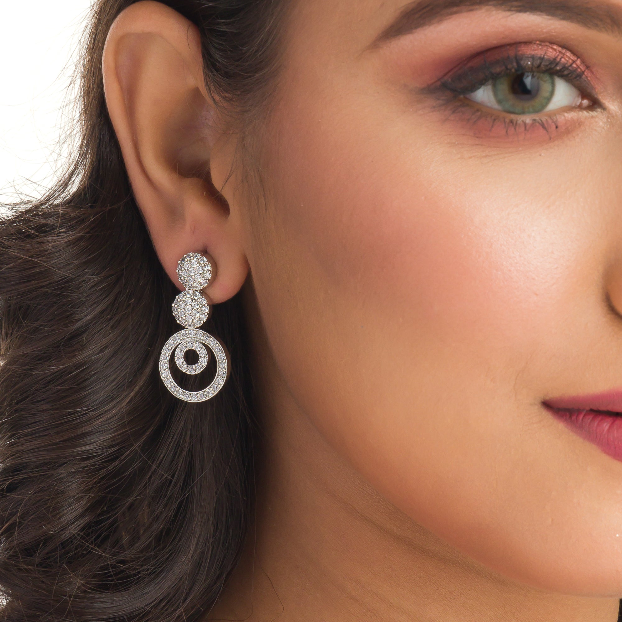 "White zircon necklace exudes classic elegance with sparkling clarity."