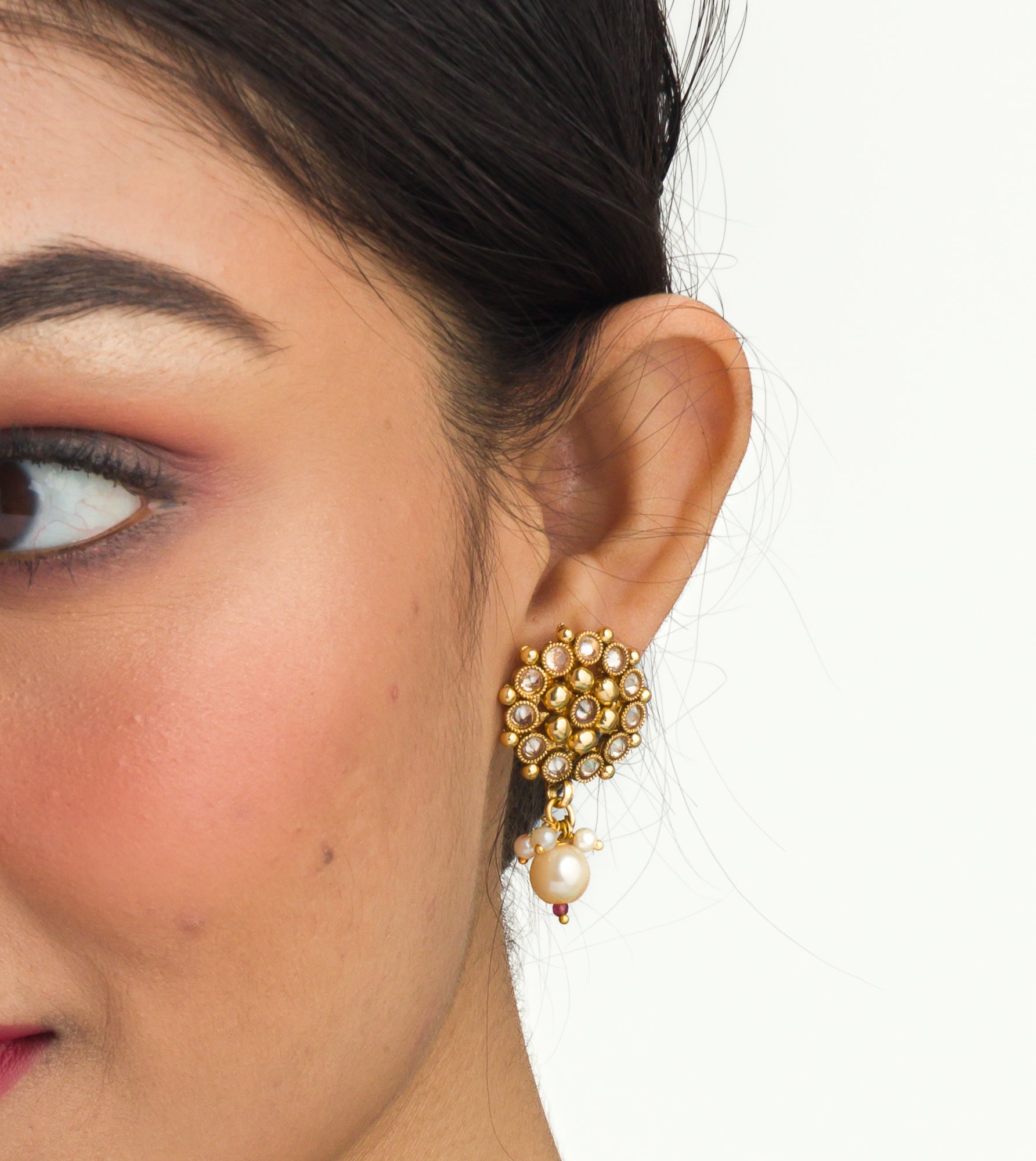 Sophisticated gold-tone choker exudes timeless charm for festive occasions.