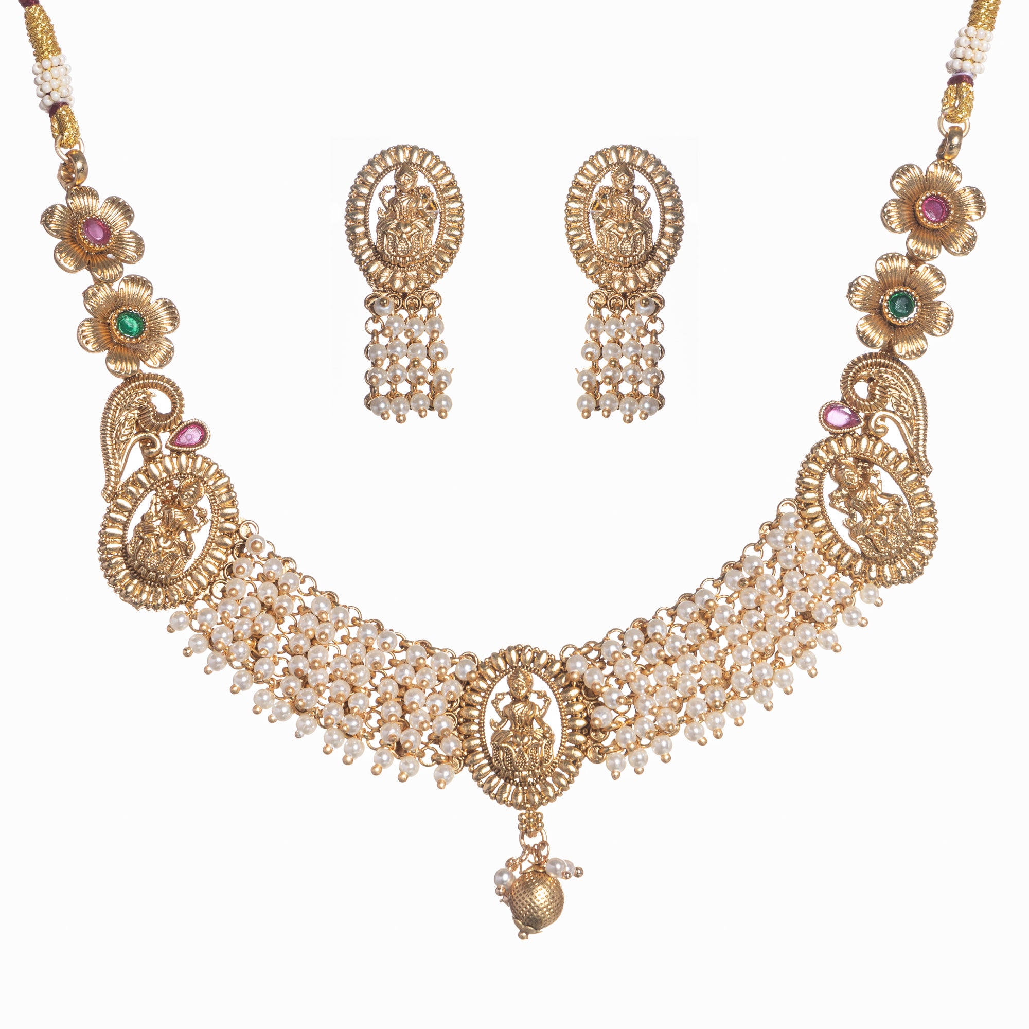 Temple necklace with intricate craftsmanship adds timeless elegance to your festive ensemble.