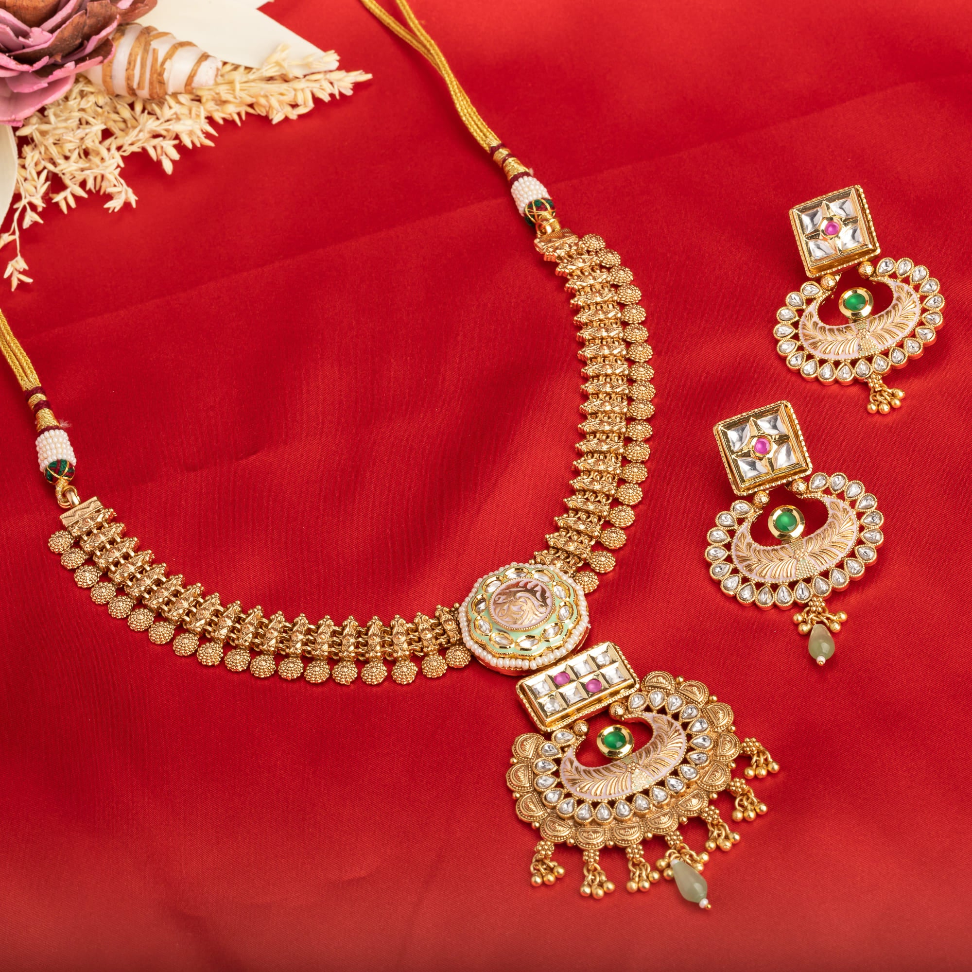 Trendy gold-tone necklace for a chic and casual style statement.