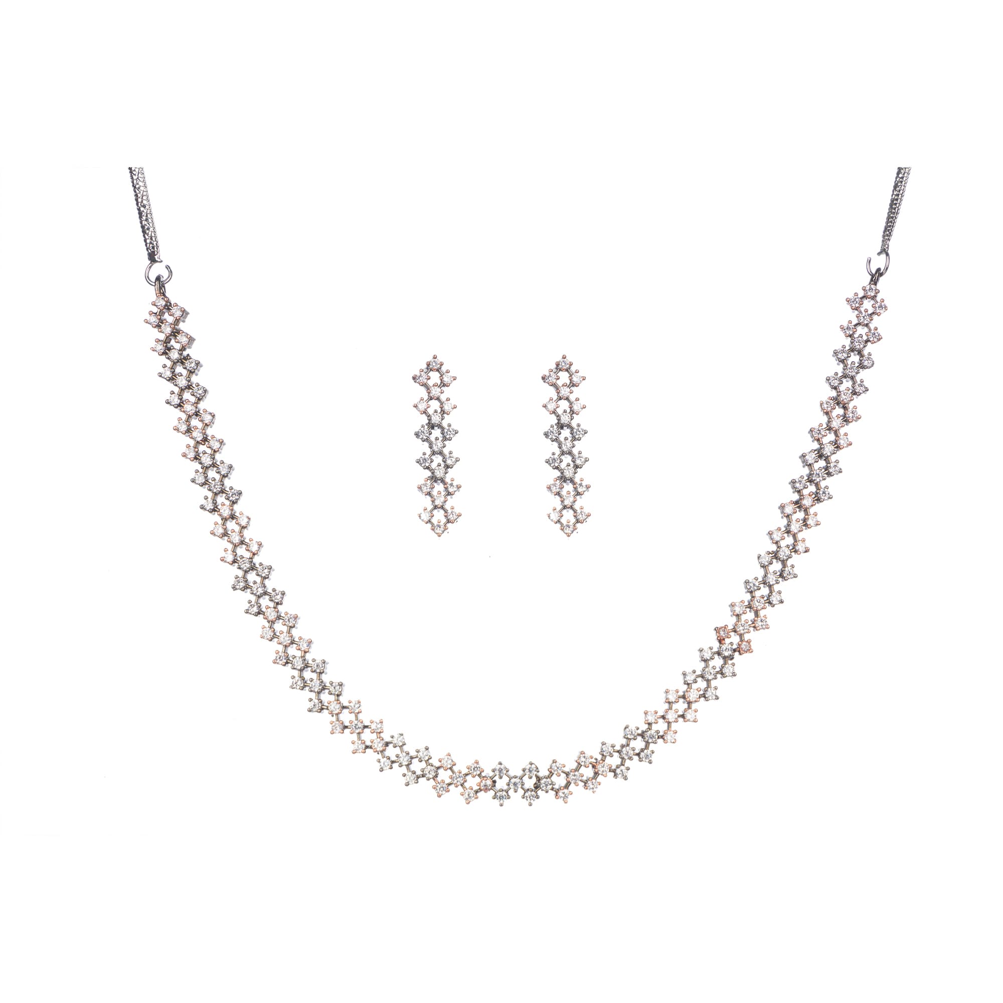 "Zircon short necklace sparkles with elegant refinement and shine."