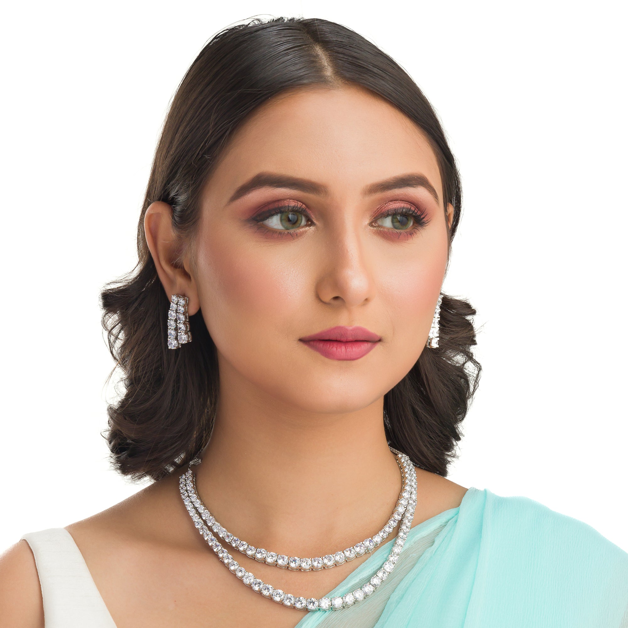 Double-layer zircon necklace adds brilliance and sophistication for a party look.