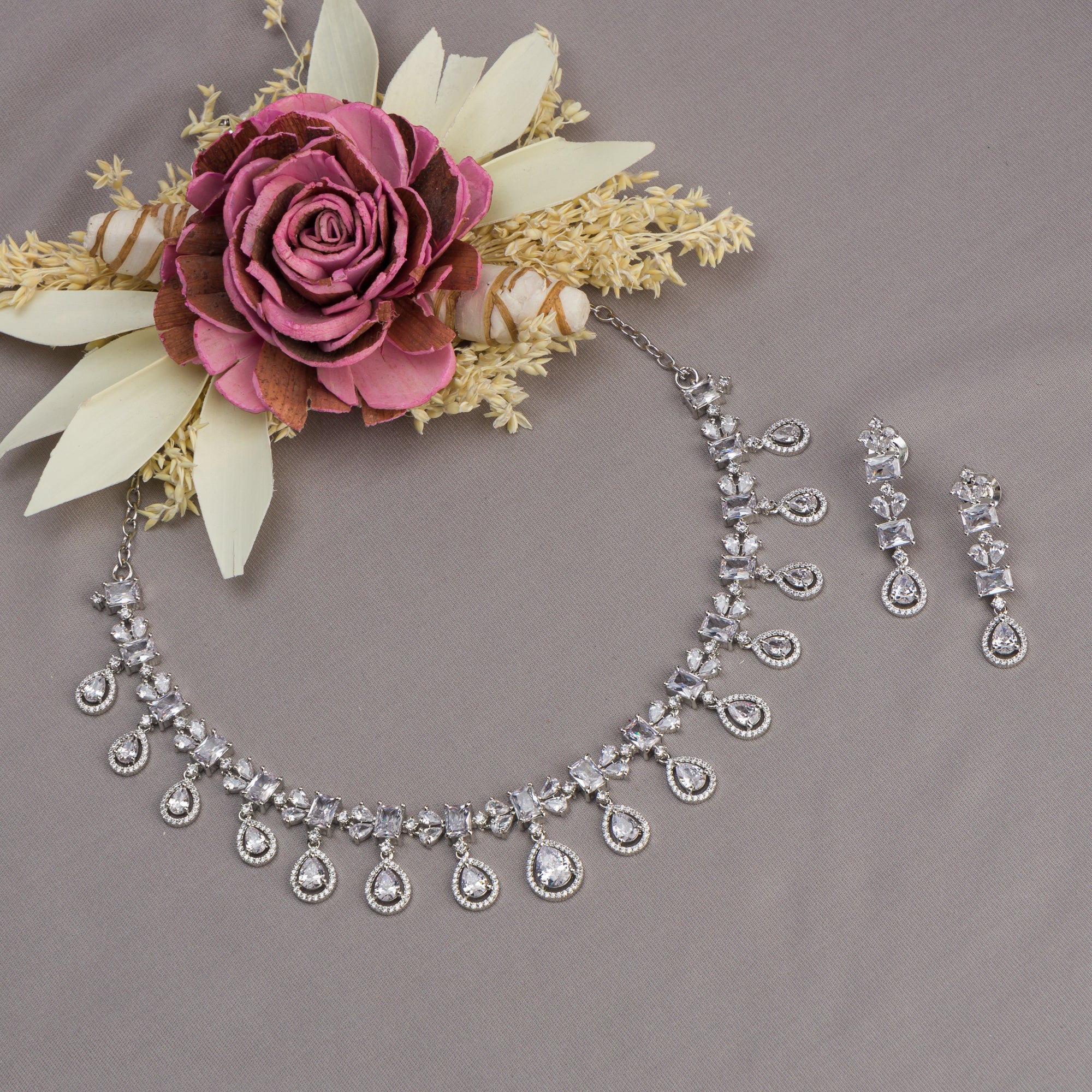Elegant silver zircon necklace offering rich sophistication for a timeless look