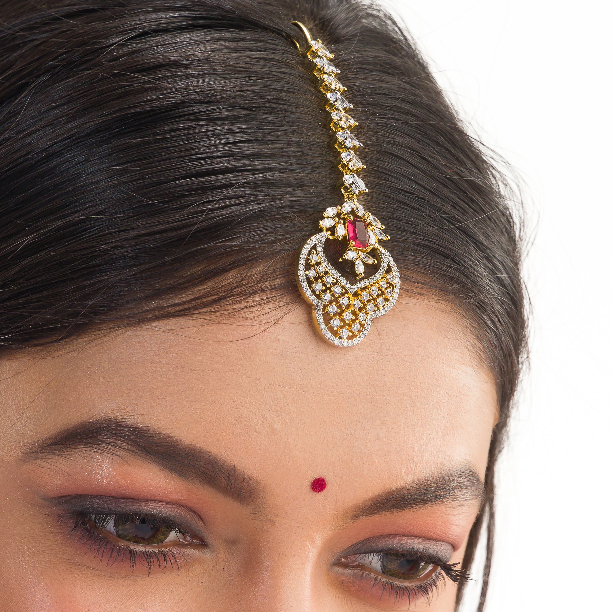 Red zircon bridal necklace set features intricate designs, perfect for a regal wedding look.