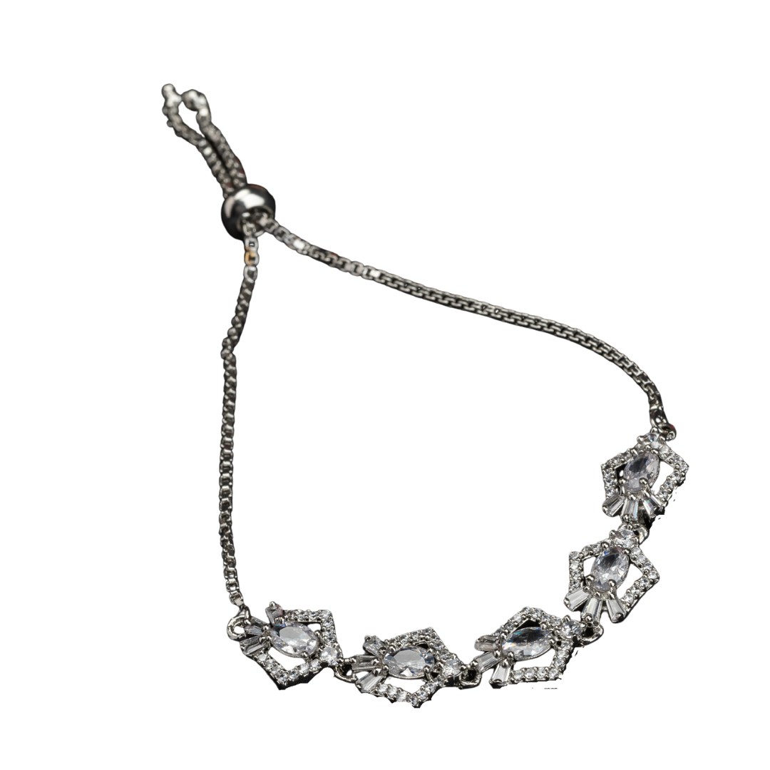 Silver adjustable bracelet with shimmering zircon stones, perfect for a party look.