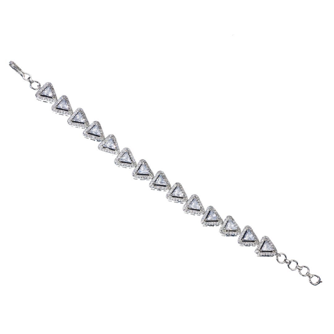 Silver zircon-studded chain bracelet adds sparkle and elegance to your party outfit.