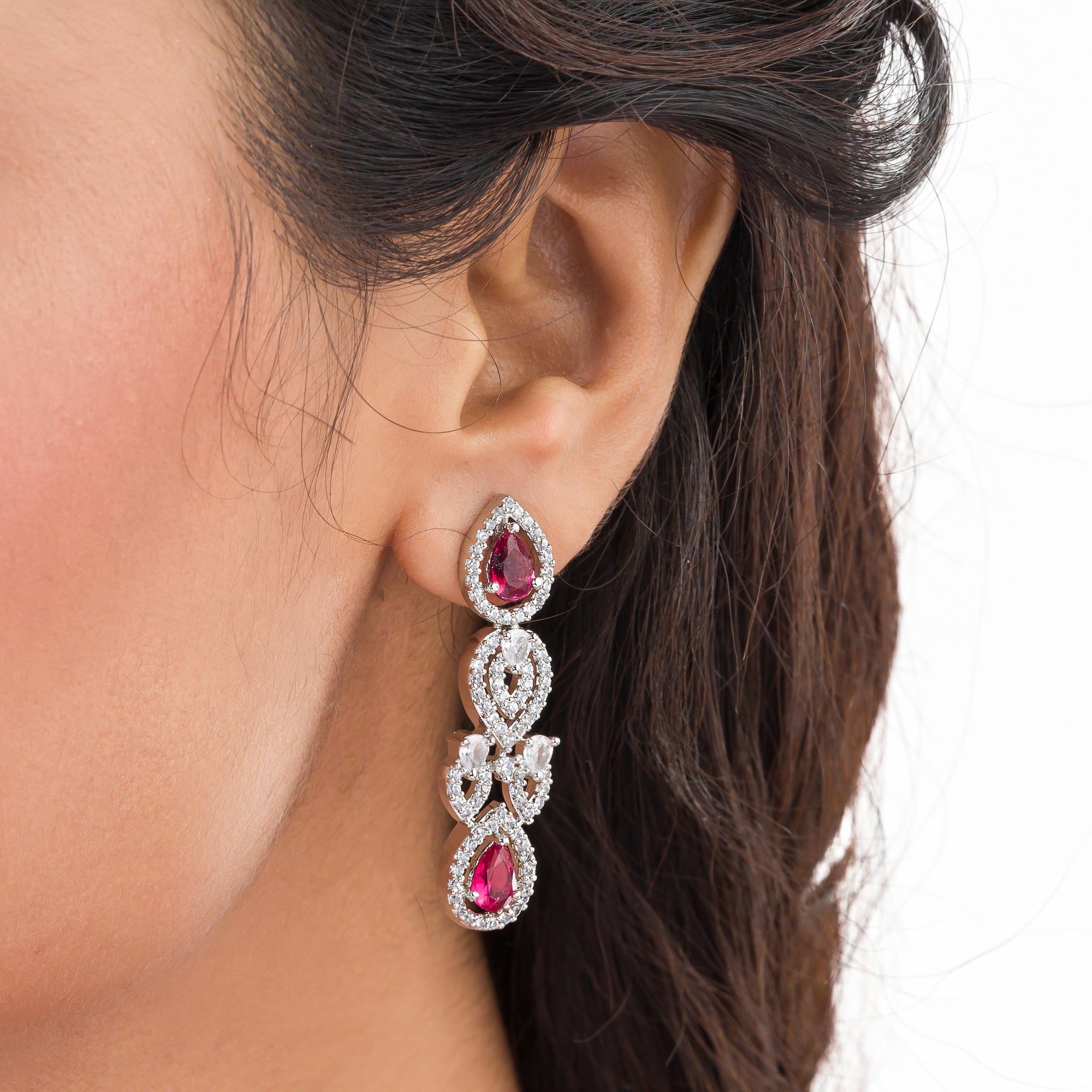 Bold red zircon necklace set, combining vibrant red stones with dazzling zircon sparkle for elegance.