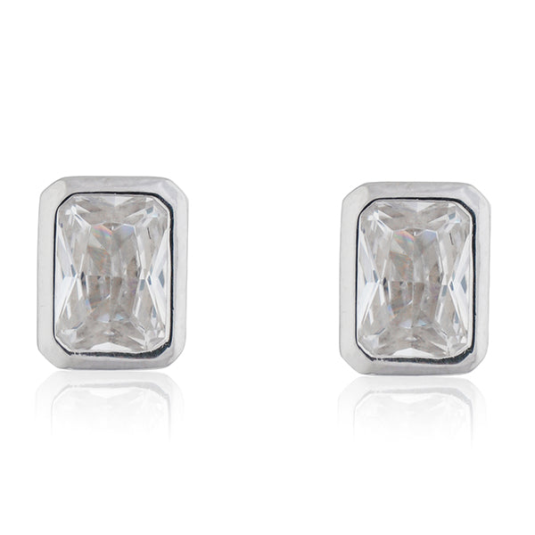 "925 silver pendant set with zircon stones, includes matching earrings and finger ring for a complete look."