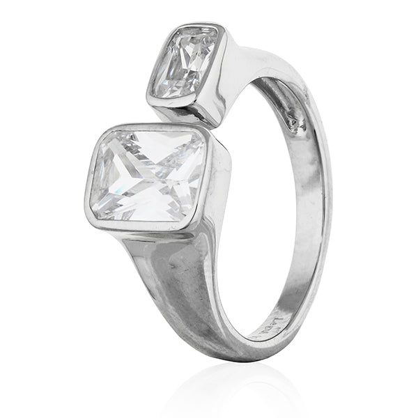 "925 silver pendant set with zircon stones, includes matching earrings and finger ring for a complete look."