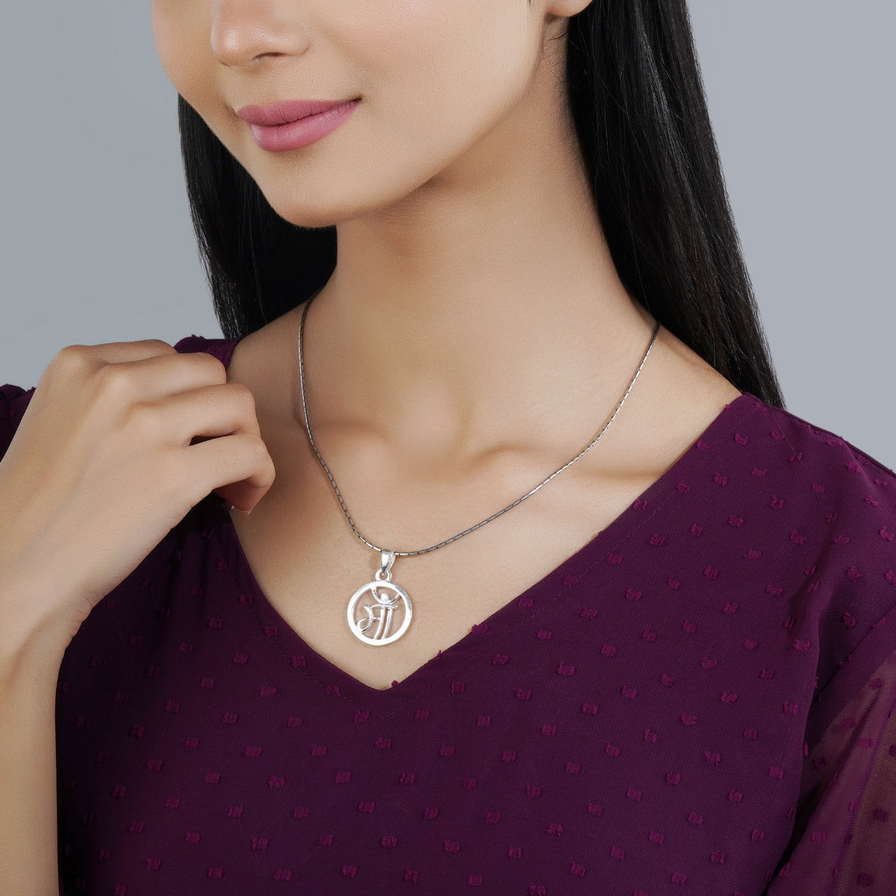 "925 sterling silver 'Maa' pendant in Hindi, symbolizing the eternal mother-child bond."