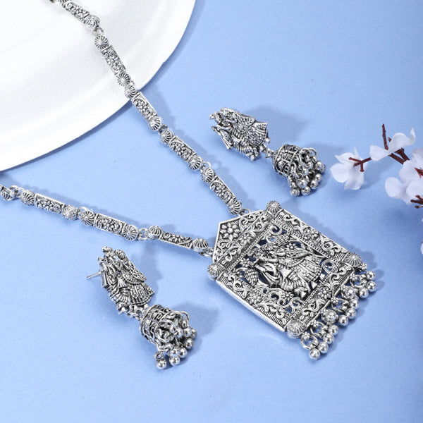 Elegant oxidized long necklace set, perfect for festive looks with a traditional touch.
