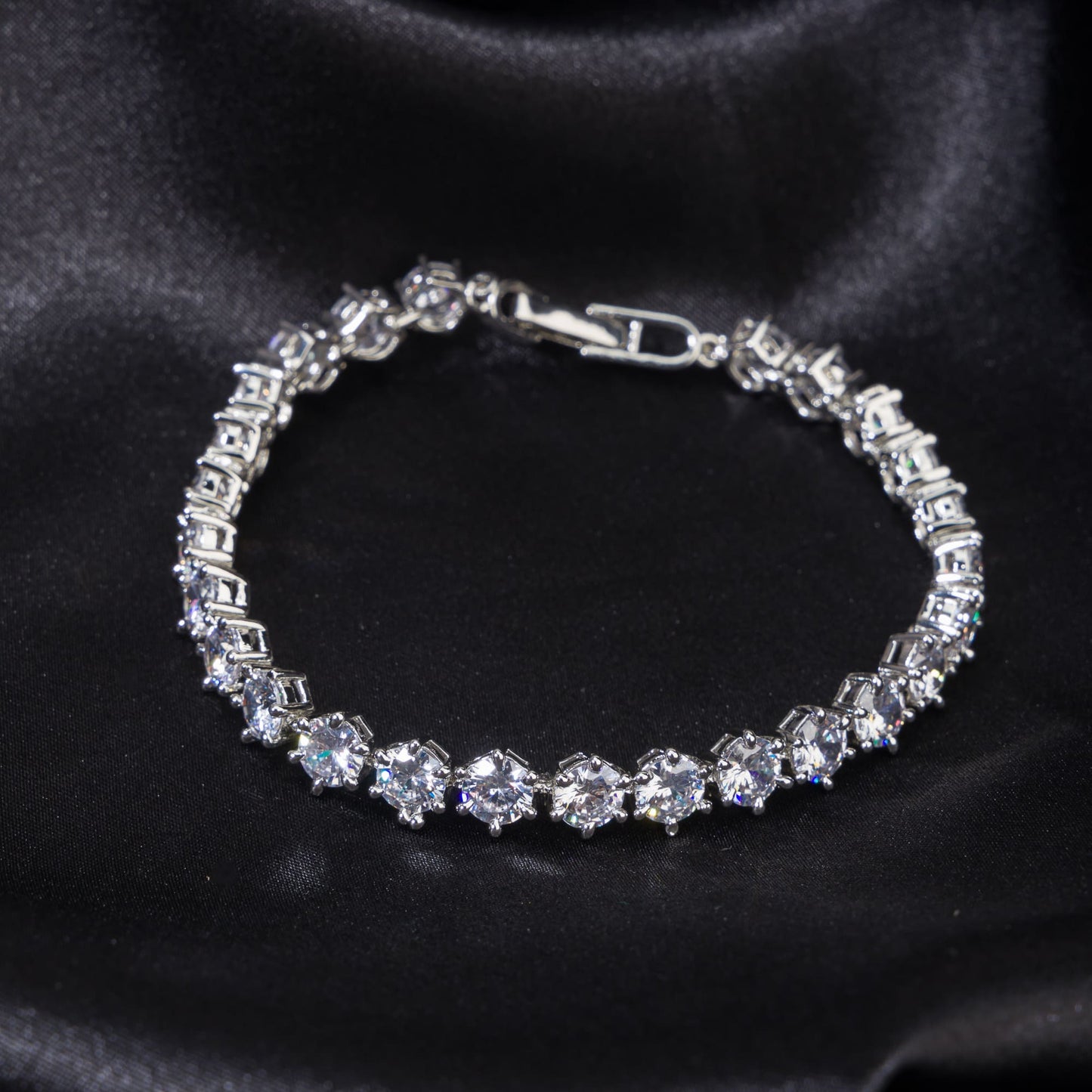 ZIRCON STONE CHAIN BRACELET