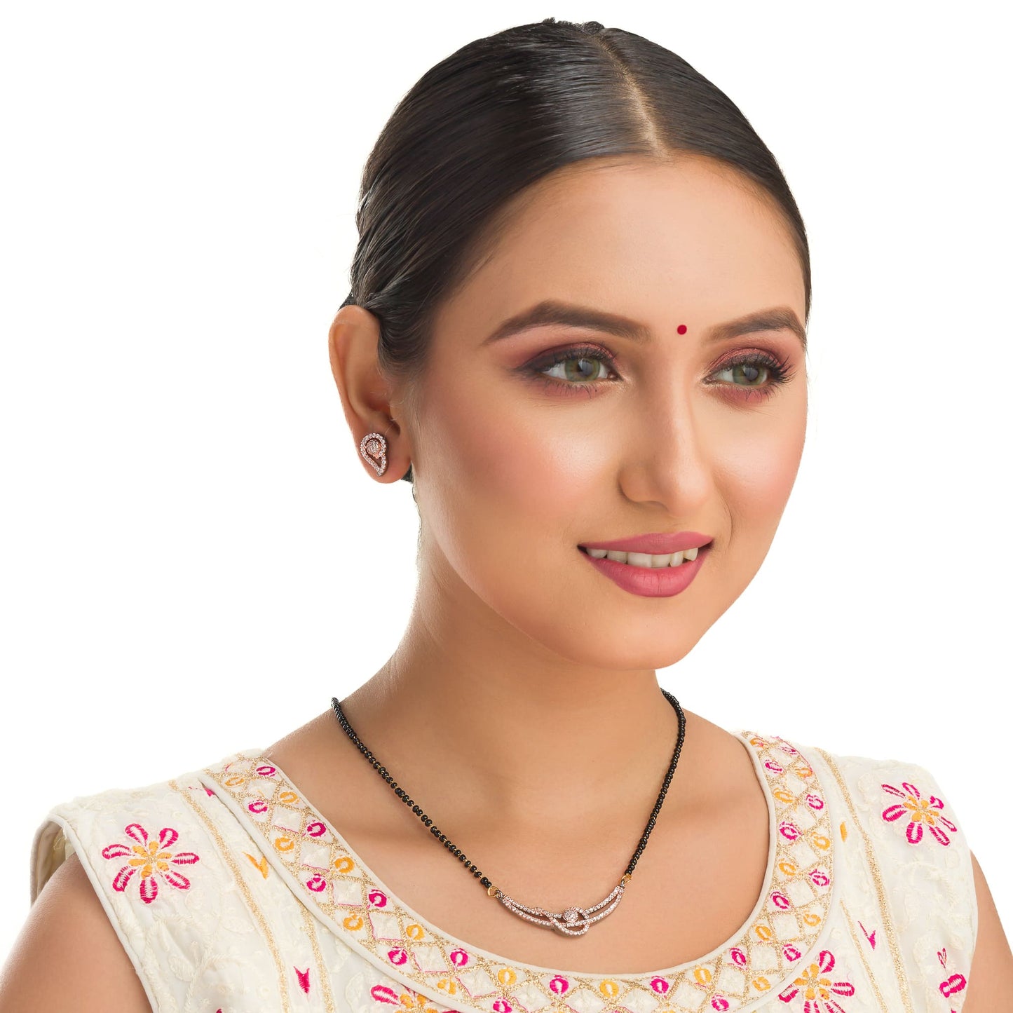 A ZIRCON MANGALSUTRA BEAUTIFULLY COMBINES TIMELESS TRADITION WITH BRILLIANT, CONTEMPORARY SHINE.