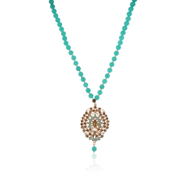 BLUE COLOR PEARL NECKLACE SET WITH KUNDAN STUDDED DETAILS.