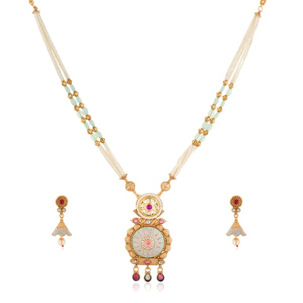 GOLD-TONE LONG NECKLACE SET FEATURING INTRICATE MEENAKARI DESIGN, OFFERING A BLEND OF TRADITIONAL ARTISTRY