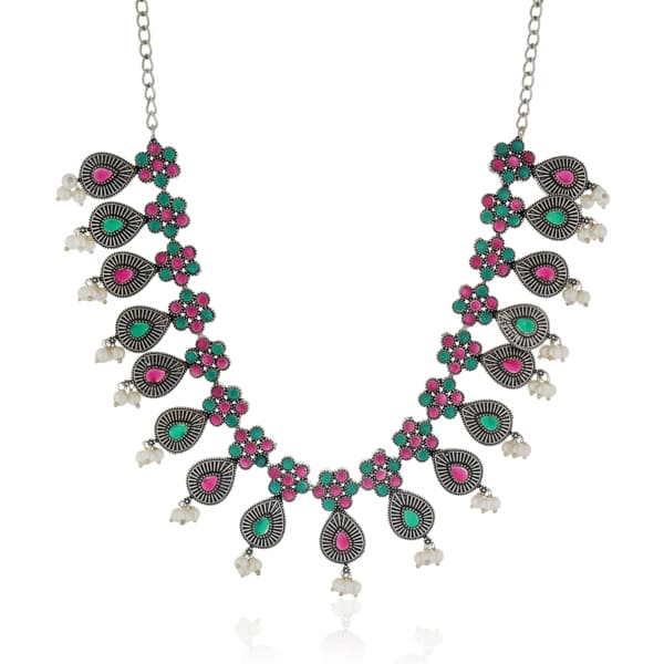 THIS STRIKING OXIDIZED NECKLACE SET FEATURES MULTICOLOUR STONES FOR A SLEEK, MODERN LOOK.