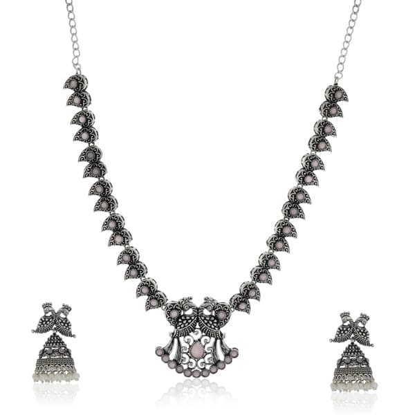 EXQUISITE NECKLACE SET CRAFTED WITH A DETAILED PEACOCK DESIGN, OFFERING A REGAL AND ELEGANT TOUCH.