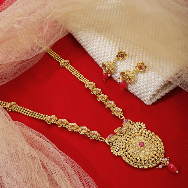 GOLD-TONE LONG NECKLACE SET WITH INTRICATE DETAILINGS WITH MATCHING EARRINGS