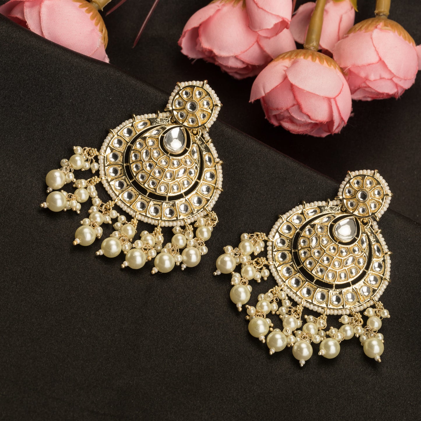 CHANDWALI KUNDAN EARRINGS MAKE A BOLD, REGAL STATEMENT WITH THEIR INTRICATE DESIGN