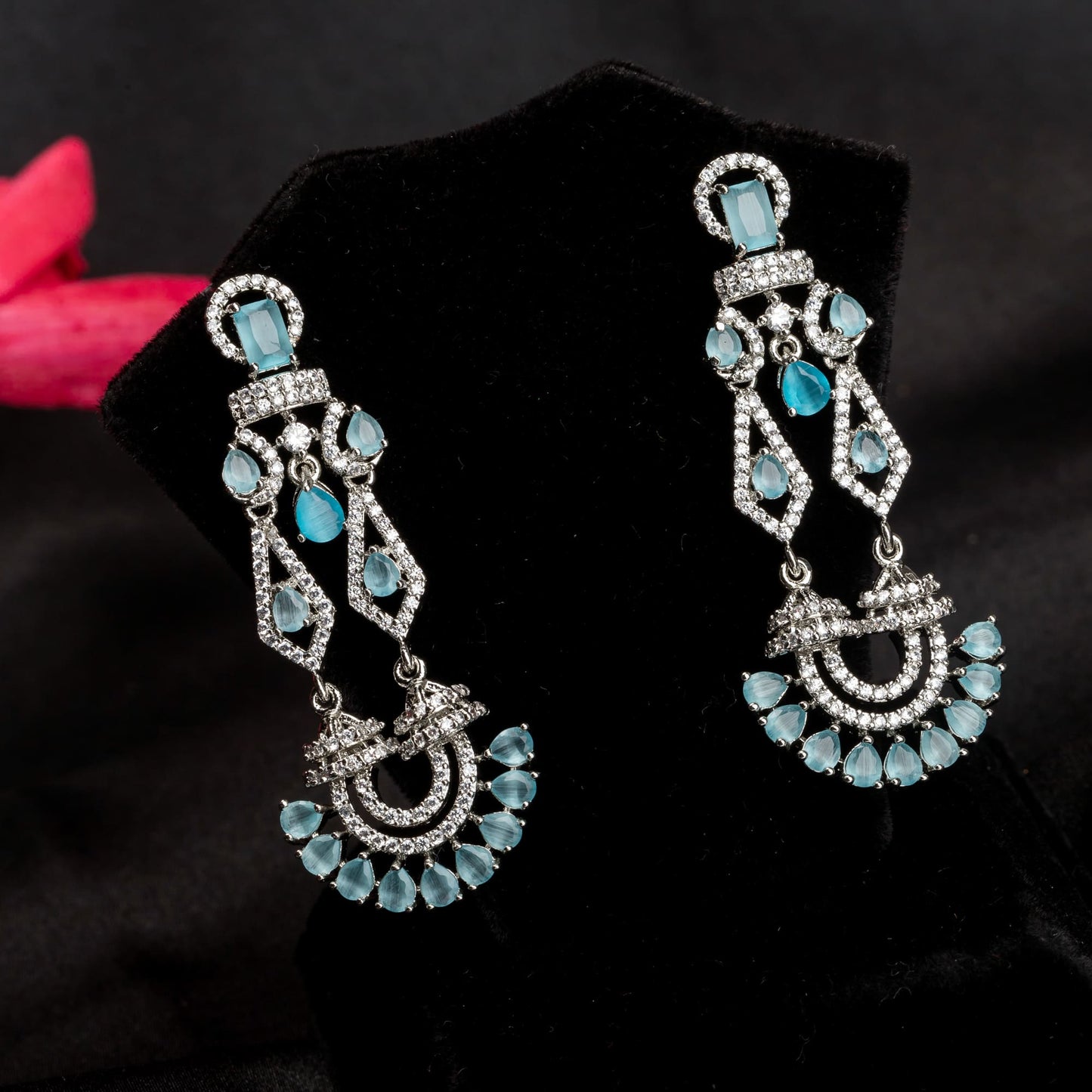 BLUE ZIRCON EARRINGS OFFER A BRILLIANT AND CAPTIVATING SPARKLE WITH A RICH, VIBRANT HUE.