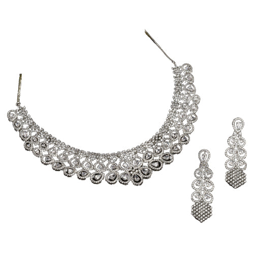 THE ZIRCON HEAVY NECKLACE BOASTS STRIKING BRILLIANCE AND BOLD ELEGANCE PAIRED WITH MATCHING EARRINGS