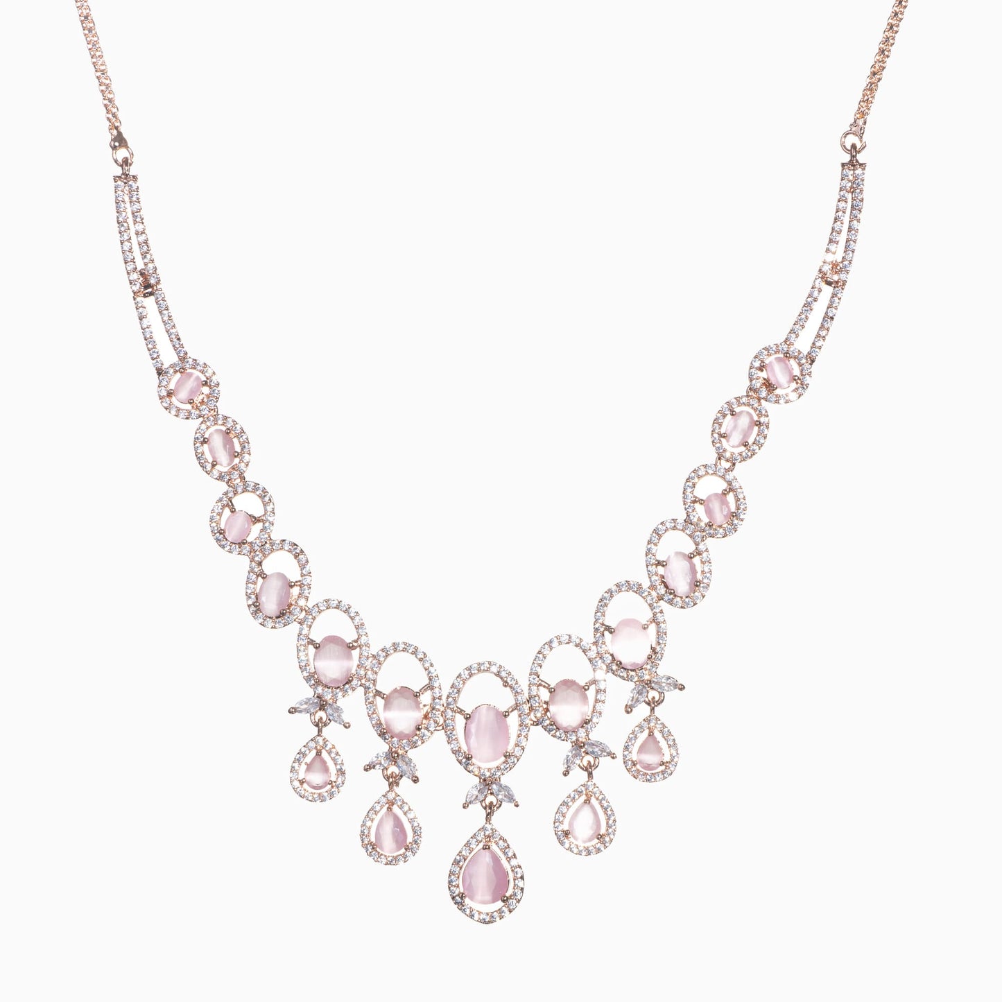 BEAUTIFUL PINK ZIRCON NECKLACE WITH A ROSE GOLD POLISH FOR A CHIC AND ELEGANT TOUCH.