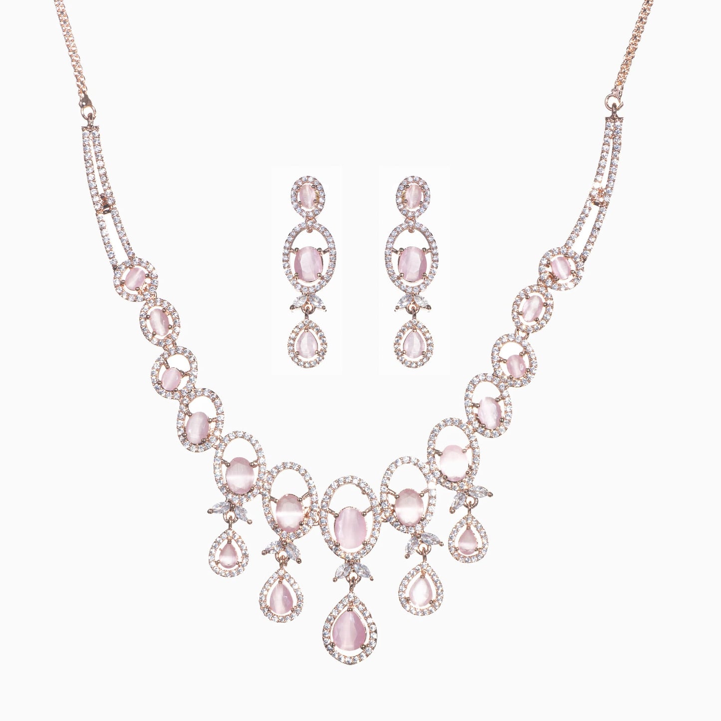 BEAUTIFUL PINK ZIRCON NECKLACE WITH A ROSE GOLD POLISH FOR A CHIC AND ELEGANT TOUCH.