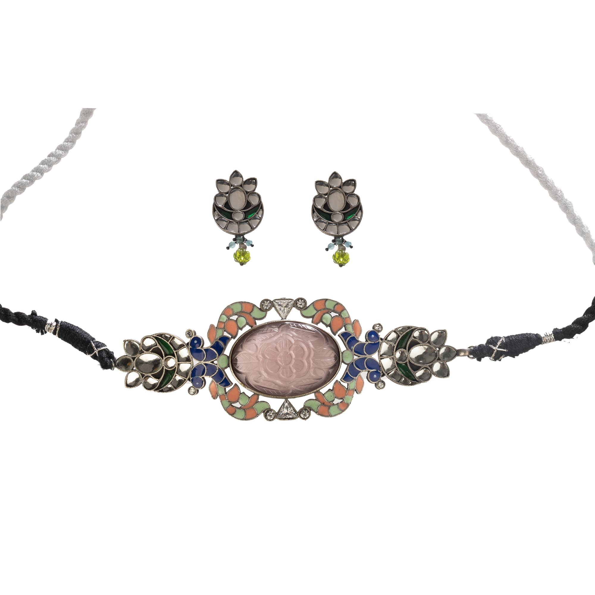 Oxidised choker set with multi-colour stones for a vintage-inspired, antique finish.
