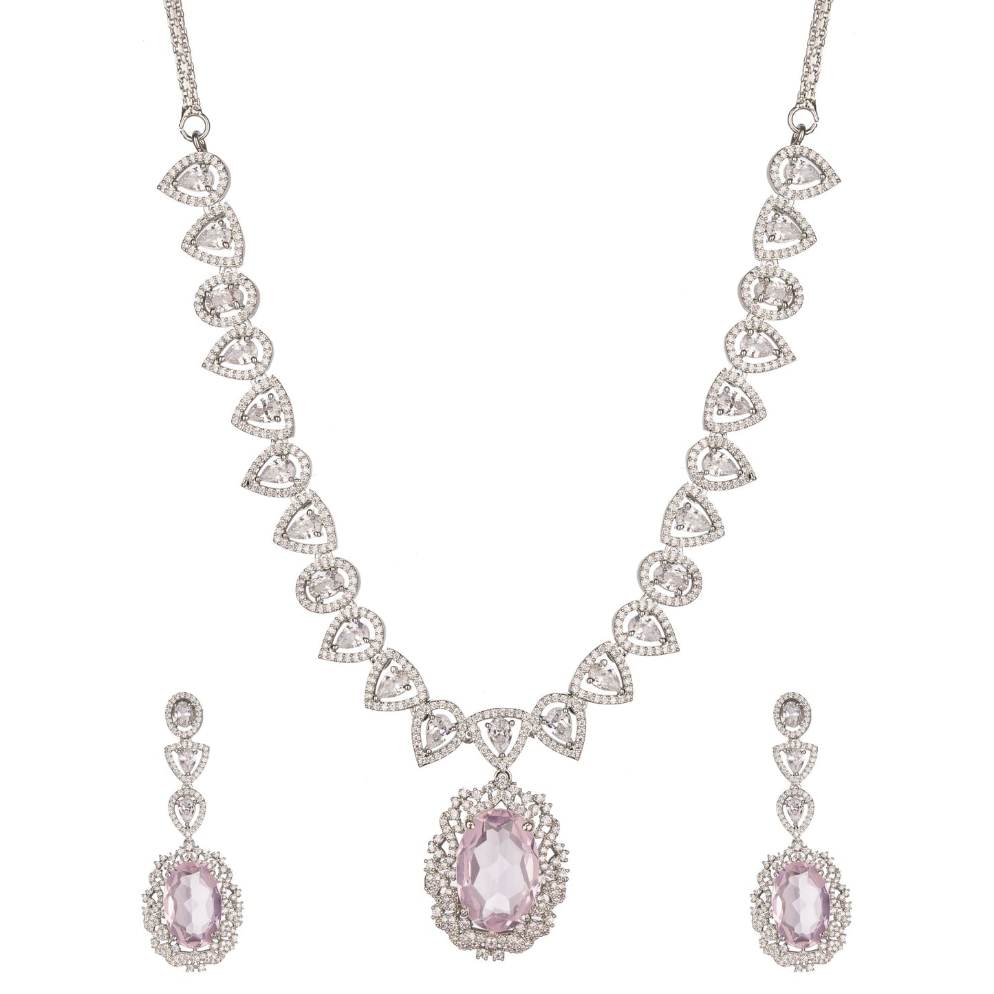 A ZIRCON NECKLACE WITH PURPLE-COLORED ZIRCON STONES COMBINES DAZZLING SPARKLE WITH A SERENE, REFRESHING HUE.