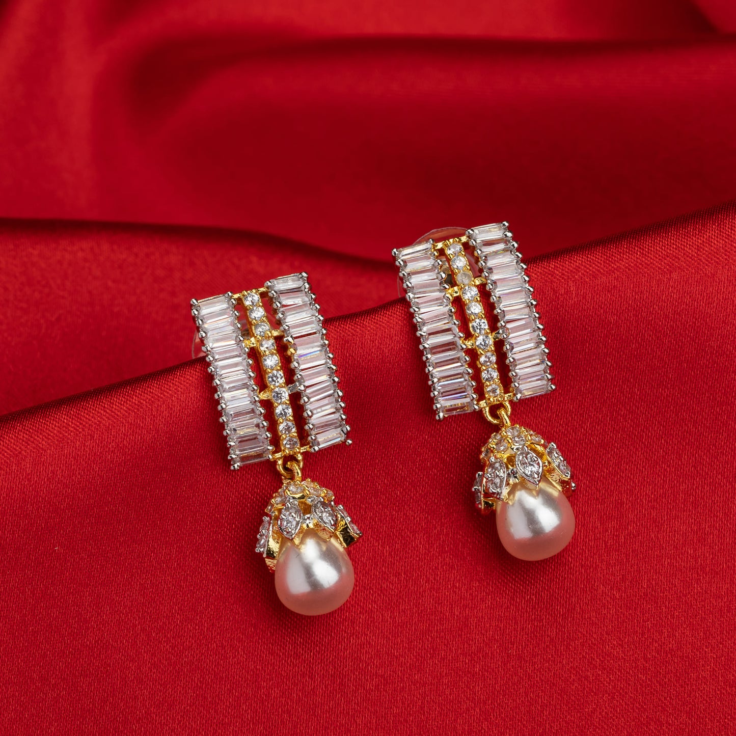 ZIRCON SQUARE EARRINGS PROVIDE A MODERN, CHIC LOOK WITH THEIR CLEAN LINES AND DAZZLING SPARKLE.