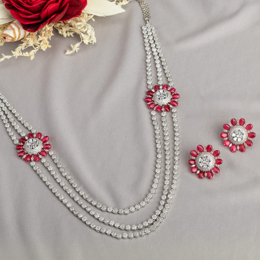 THREE-LAYER LONG NECKLACE SET WITH FLOWER DESIGN CRAFTED IN ZIRCON, EXUDING ELEGANCE AND SPARKLE.