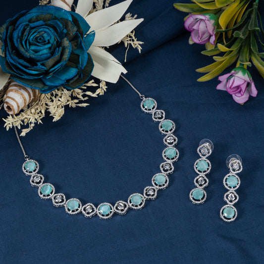 TURQUOISE AND WHITE ZIRCON-STUDDED NECKLACE SET, OFFERING A VIBRANT AND ELEGANT LOOK.