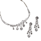 Zircon-studded silver necklace set with a dazzling, refined design for parties.
