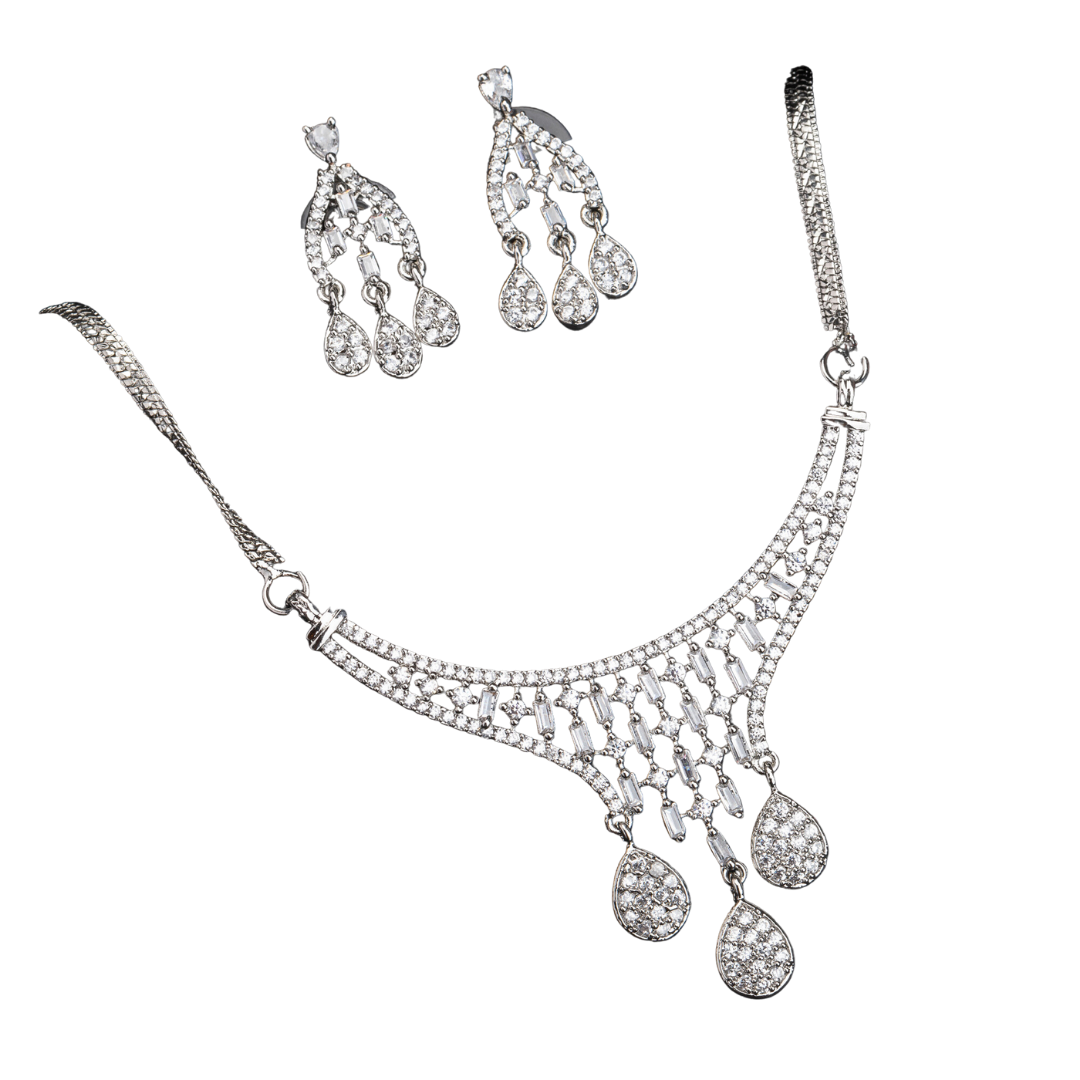 White zircon pendant and earrings set, perfect for festive elegance and timeless style.
