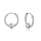 Classic 925 silver hoop earrings, timeless design for a versatile and elegant everyday look.
