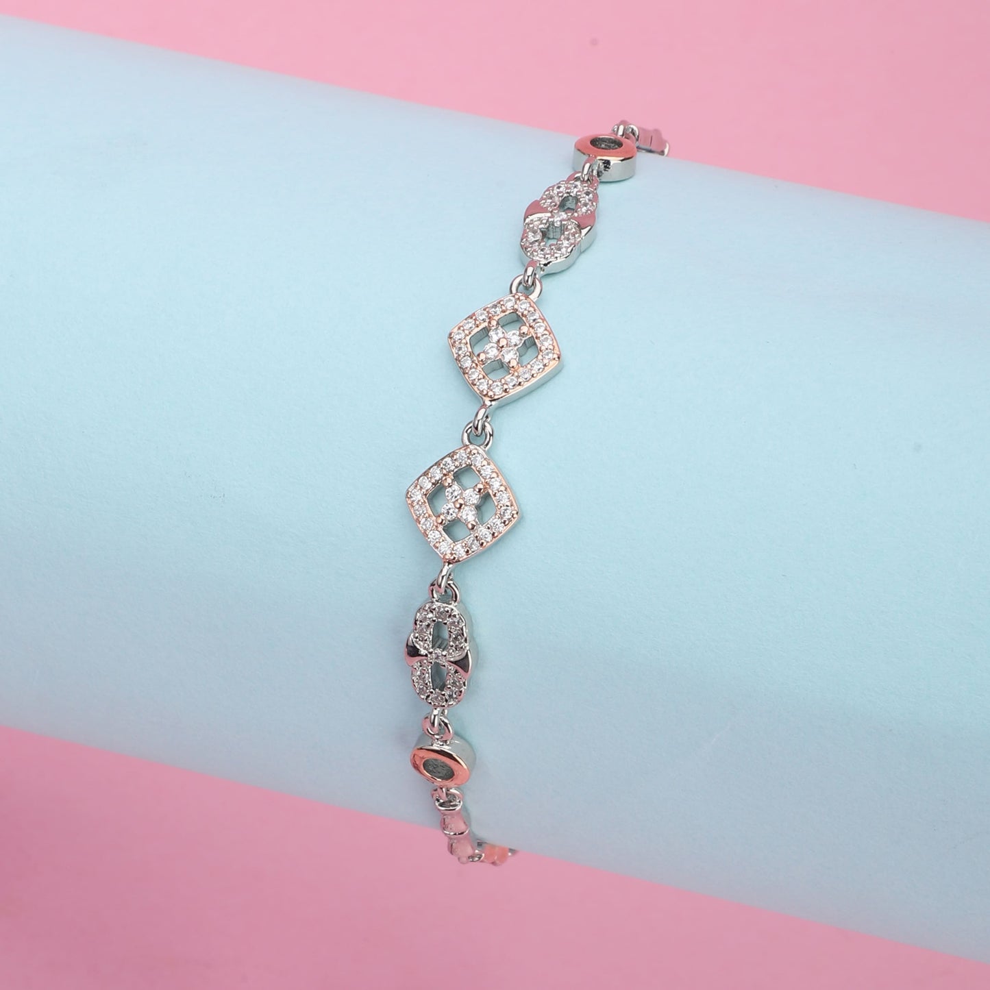 EMBRACE ENDLESS ELEGANCE WITH THIS 925 SILVER BRACELET FEATURING BEAUTIFUL DESIGNS. PERFECT FOR EVERYDAY WEAR