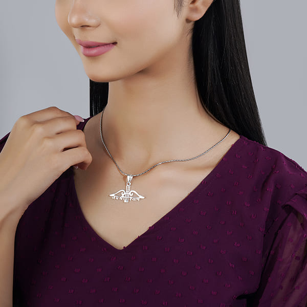 DEVOTIONALLY CRAFTED 925 STERLING SILVER PENDANT SET FEATURING "JAI SHREE SHYAM," SYMBOLIZING FAITH AND REVERENCE TOWARDS LORD SHYAM.