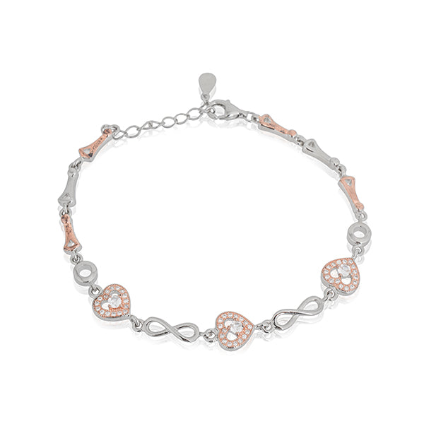 Delicate 925 silver chain bracelet with a charming heart design, perfect for casual wear
