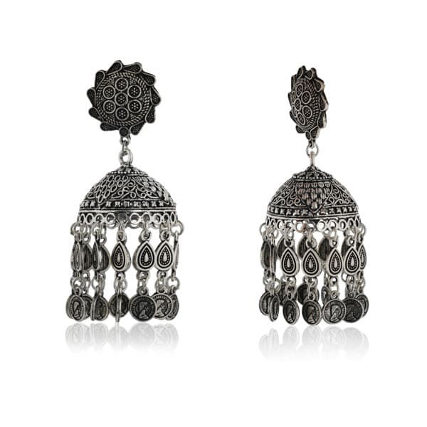 LONG OXIDIZED JHUMKA COMBINING TRADITIONAL ELEGANCE WITH INTRICATE DETAILING.