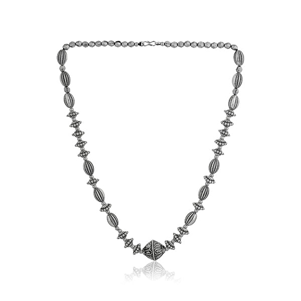 Elegant oxidized short necklace set with fine detailing, adding a timeless vintage touch to festive outfits.
