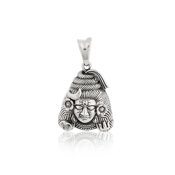 Exquisite 925 silver pendant featuring the divine image of Lord Shiva for a spiritual touch.
