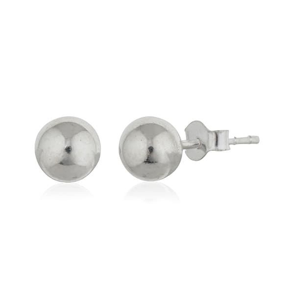 CLASSIC 925 SILVER STUDS, PERFECT FOR EVERYDAY WEAR WITH THEIR TIMELESS AND VERSATILE DESIGN