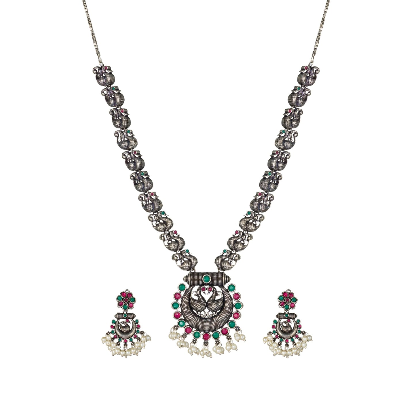 BEAUTIFULLY CRAFTED OXIDIZED NECKLACE SET FEATURING AN INTRICATE PEACOCK DESIGN.