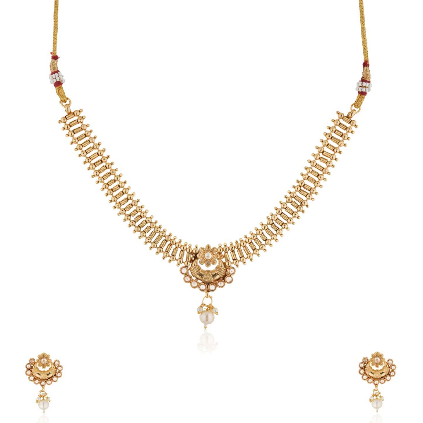 CLASSIC GOLD-TONE NECKLACE SET THAT ADDS A TOUCH OF ELEGANCE TO ANY OUTFIT