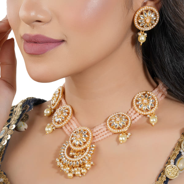 SALMON-COLORED SMALL BEADS-STUDDED KUNDAN NECKLACE SET WITH MATCHING EARRINGS