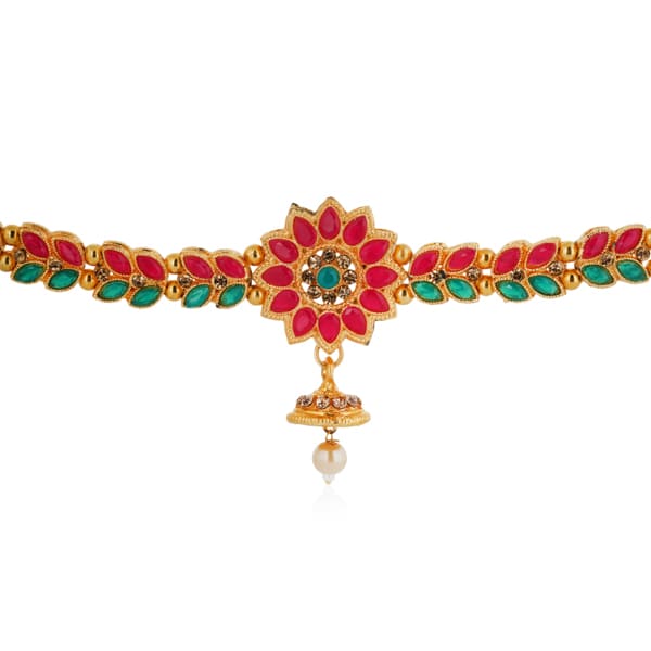 GOLDTONE KAMARBANDH IS A TRADITIONAL WAIST CHAIN FEATURING A GOLDEN FINISH.