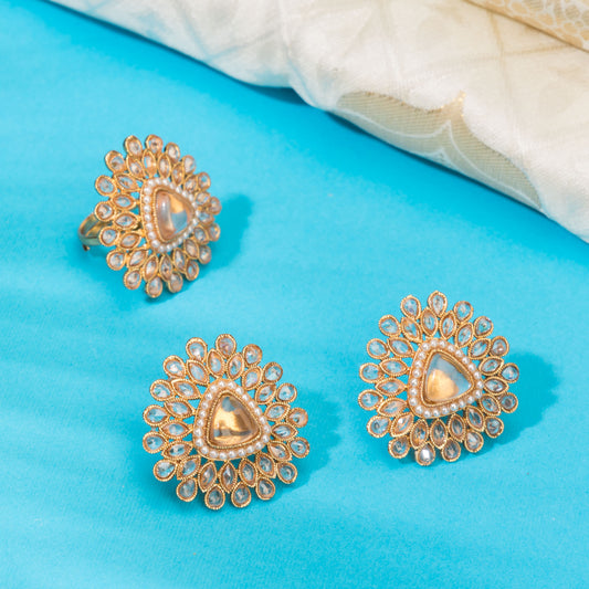 KUNDAN-STUDDED EARRING AND FINGER RING COMBO FEATURES INTRICATE KUNDAN WORK ON BOTH PIECES.